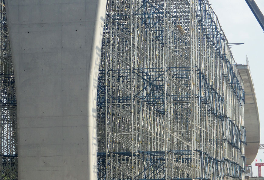 Why is Scaffolding Prone to Collapse?