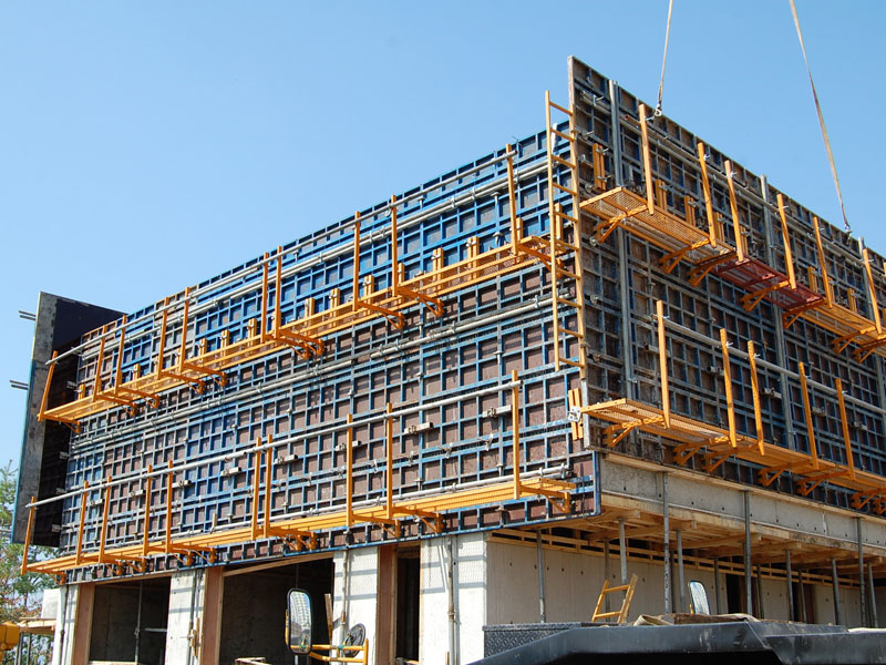 The Process of Using the Building Formwork