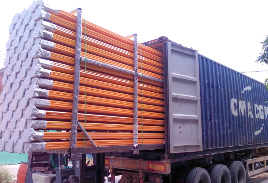 Container Loading of Aluminium Prop