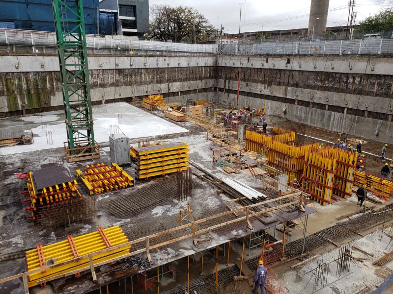 Base 20 Wall Formwork System As A Costar In Line Ocampo, Argentina