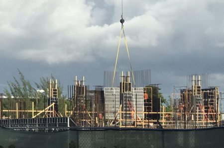 How to Extend the Service Life of Plastic Construction Formworks?