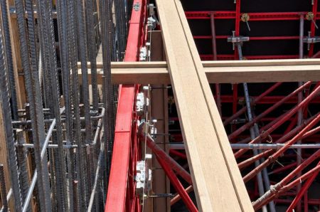 TECON 73 HETO Frame Wall Formwork Accelerates Muscat Residential Project