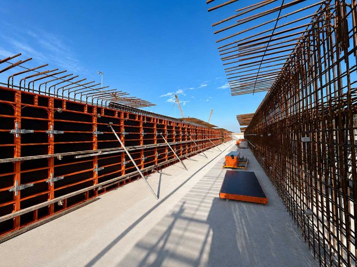ALUMI Wall Formwork for Singapore Canal Project - Tecon